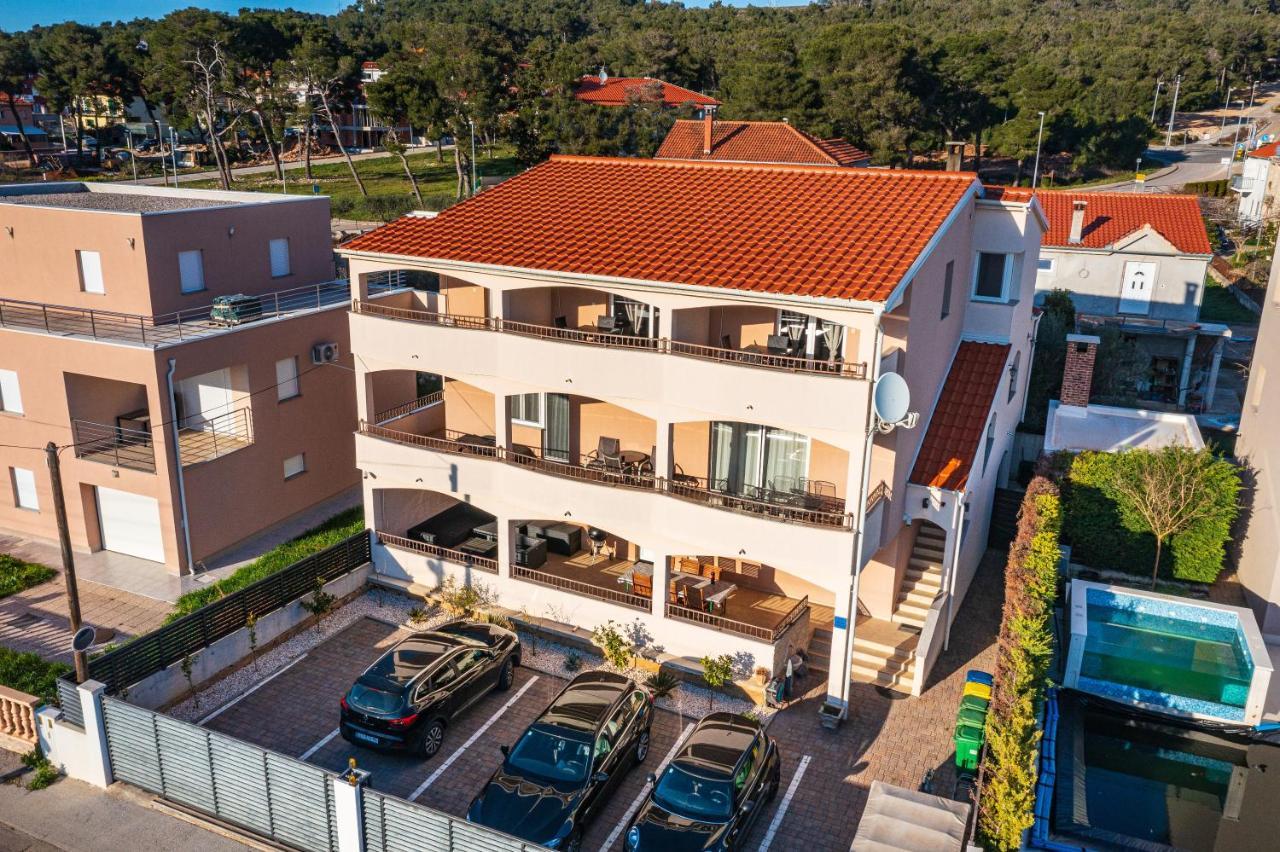 Poseidon Apartmani Bibinje Exterior photo